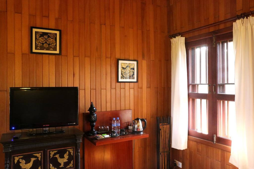 Green Plateau Lodge Banlung Екстериор снимка